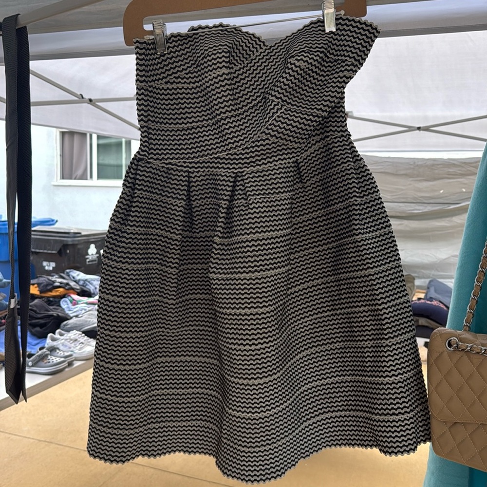 Bandeau Dress size Large Black and White stripes
